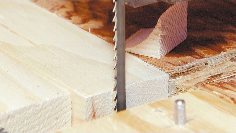 Hoja de sierra de cinta para madera de 2.400 x 6 mm. -  www.